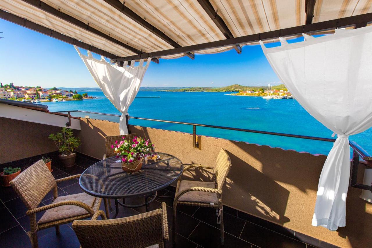 Apartmani Nikolina Seaview Šibenik Buitenkant foto