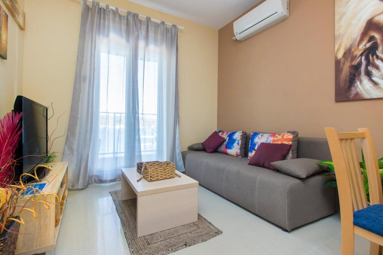 Apartmani Nikolina Seaview Šibenik Buitenkant foto
