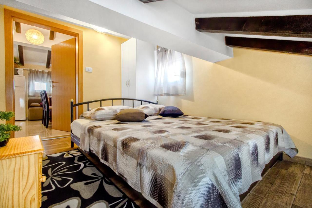 Apartmani Nikolina Seaview Šibenik Buitenkant foto