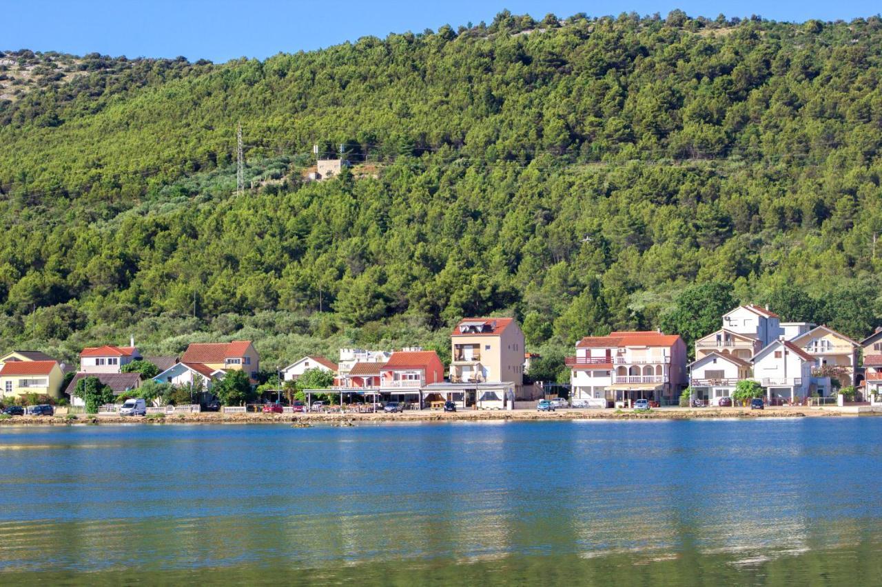 Apartmani Nikolina Seaview Šibenik Buitenkant foto