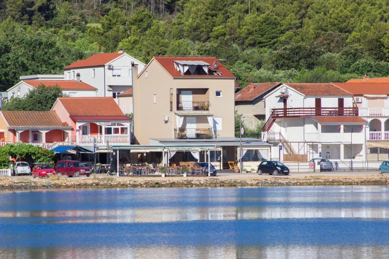 Apartmani Nikolina Seaview Šibenik Buitenkant foto